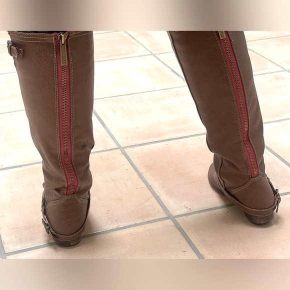 Breckell’s double-buckle riding knee boots with red contrast zipper. - Picture 4 of 5